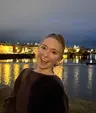 Profile picture of Lucy Meryl